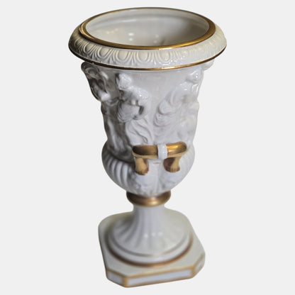 Capodimonte Porcelain Urn Type Originates - White