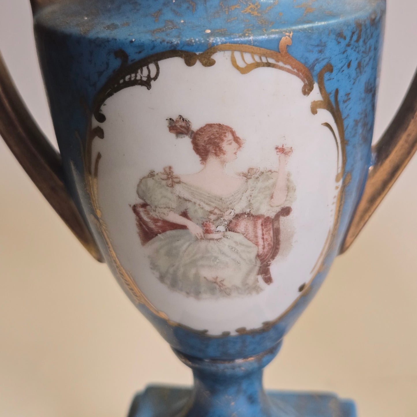Carlsbad Austria Urns Porcelain Base - Torquoise