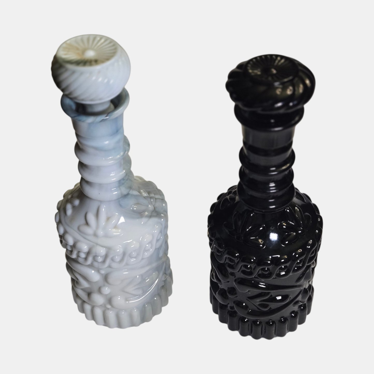 Vintage Glass Jim Beam Decanter Bottles Highly Style - White/Black