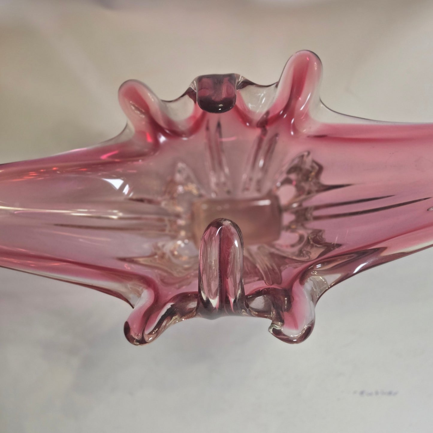 Murano Vintage Glass Centrepiece Design Style - Pink
